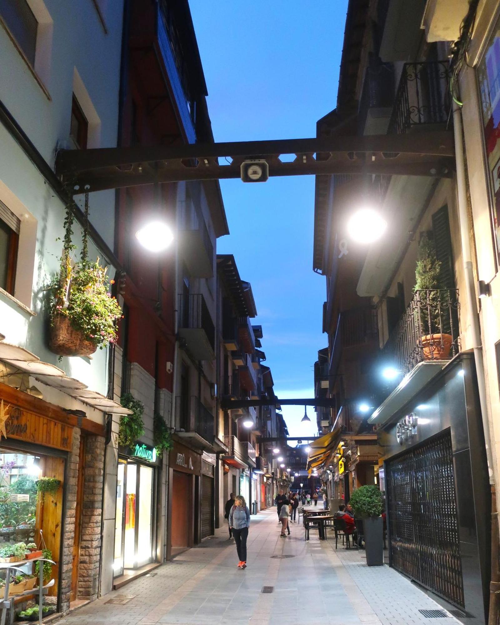 Ideal Escapada Romantica En El Centro De Puigcerda Ngoại thất bức ảnh